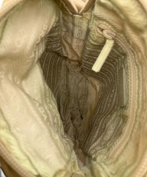 PRADA（プラダ）PRADA (プラダ) ショルダーバッグ ベージュの古着・服飾アイテム