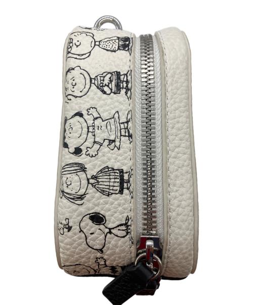 LACOSTE（ラコステ）LACOSTE (ラコステ) PEANUTS (ピーナッツ) プリントレザーショルダーバッグ ホワイトの古着・服飾アイテム