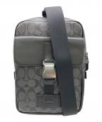 COACHコーチ）の古着「シグネチャー　ボディーバッグ」｜グレー