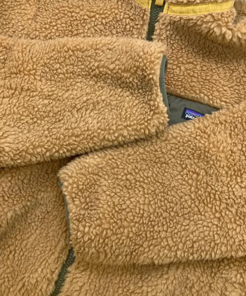 Patagonia（パタゴニア）Patagonia (パタゴニア) リバーシブルボアジャケット オリーブ×ベージュ サイズ:SIZE Freeの古着・服飾アイテム