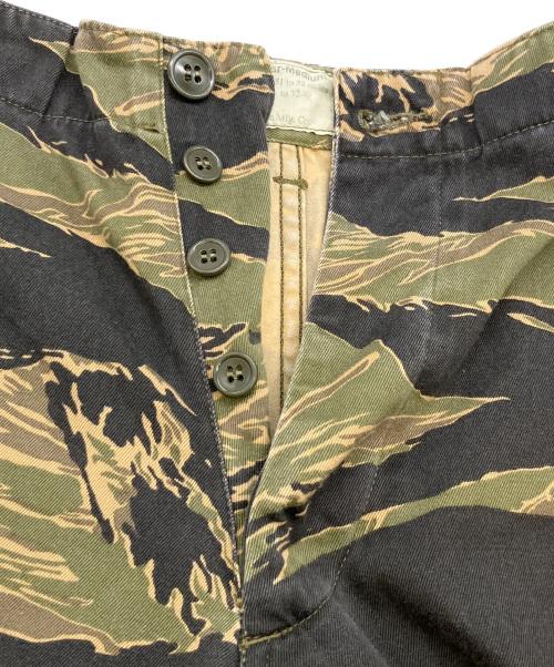 BUZZ RICKSON'S（バズリクソンズ）BUZZ RICKSON'S (バズリクソンズ) ミリタリーパンツ カーキ サイズ:SIZE 78.5cm (W31)の古着・服飾アイテム