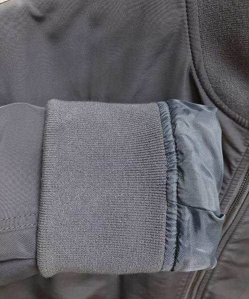 LACOSTE（ラコステ）LACOSTE (ラコステ) 2.5レイヤースイングトップジャケット グレー サイズ:SIZE Lの古着・服飾アイテム