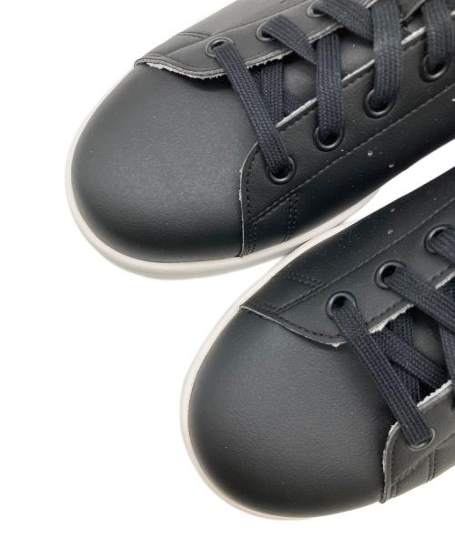 adidas（アディダス）adidas (アディダス) STANSMITH（スタンスミス） ブラック×ホワイト サイズ:SIZE 28cm 未使用品の古着・服飾アイテム