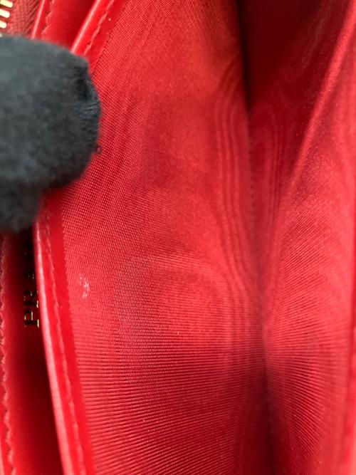 PRADA（プラダ）PRADA (プラダ) ラウンドファスナー財布 ブラックの古着・服飾アイテム