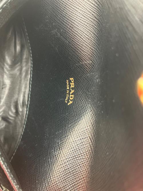 PRADA（プラダ）PRADA (プラダ) カードケース ブラックの古着・服飾アイテム