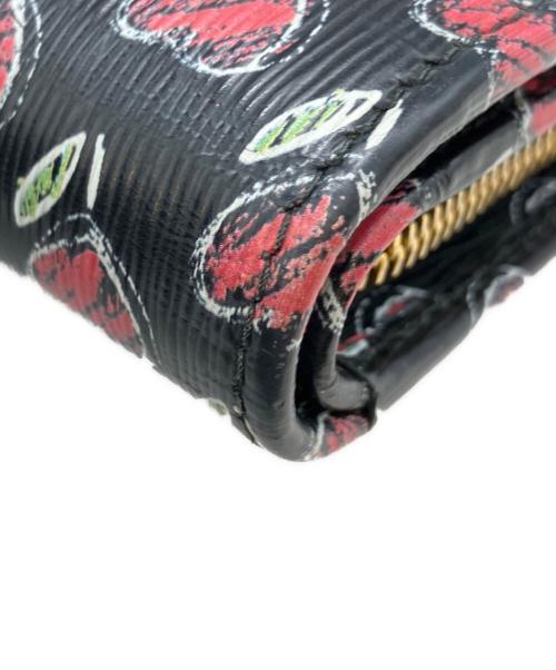 PRADA（プラダ）PRADA (プラダ) サフィアーノ 2つ折り財布 ブラックの古着・服飾アイテム