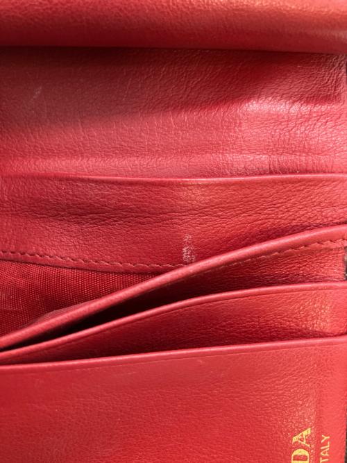 PRADA（プラダ）PRADA (プラダ) サフィアーノ 2つ折り財布 ブラックの古着・服飾アイテム