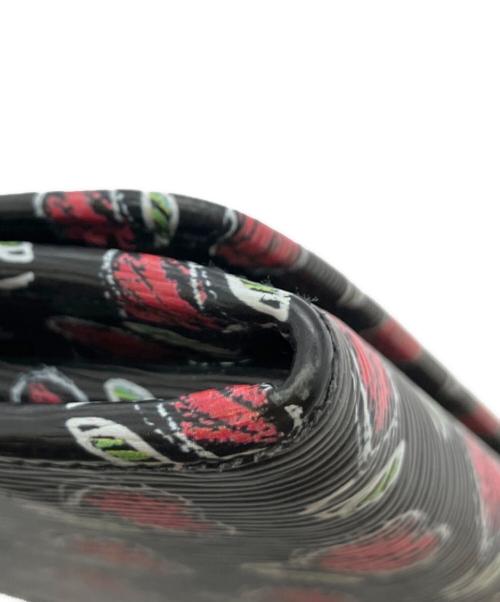 PRADA（プラダ）PRADA (プラダ) 長財布 ブラックの古着・服飾アイテム