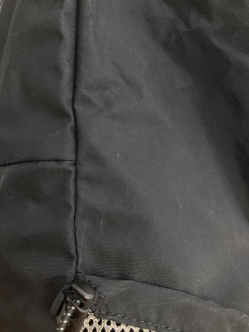 Okara/ai nitta（オカラアイニッタ）Okara/ai nitta (オカラアイニッタ) Litet バックパック ブラックの古着・服飾アイテム