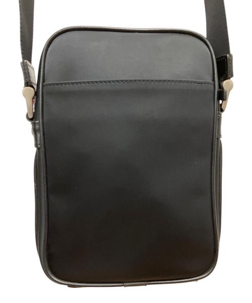 BURBERRY（バーバリー）BURBERRY (バーバリー) ショルダーバッグ ブラックの古着・服飾アイテム