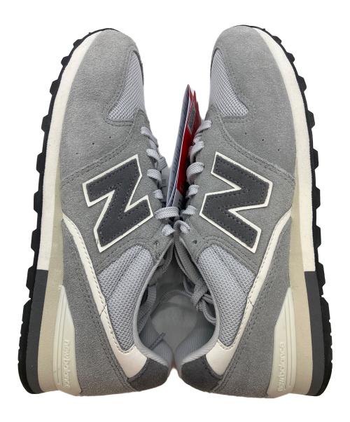 NEW BALANCE（ニューバランス）NEW BALANCE (ニューバランス) ローカットスニーカー グレー サイズ:SIZE 24.5cm 未使用品の古着・服飾アイテム