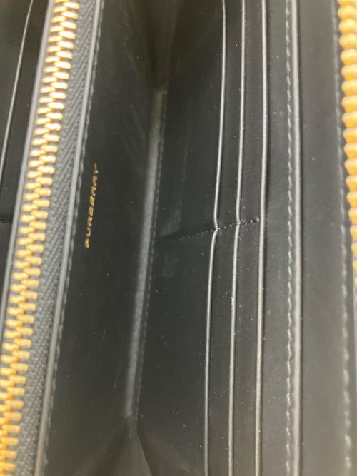 BURBERRY LONDON（バーバリーロンドン）BURBERRY LONDON (バーバリーロンドン) レザーラージジップアラウンドウォレット ラウンドファスナー長財布 ブラックの古着・服飾アイテム