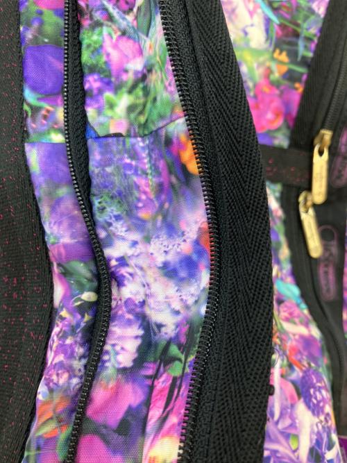 LeSportsac（レスポートサック）LeSportsac (レスポートサック) M/ mika ninagawa (エム/ ミカ ニナガワ) デラックスエブリデイバッグ ミカズユートピア  ショルダーバッグ パープルの古着・服飾アイテム
