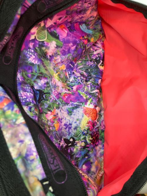 LeSportsac（レスポートサック）LeSportsac (レスポートサック) M/ mika ninagawa (エム/ ミカ ニナガワ) デラックスエブリデイバッグ ミカズユートピア  ショルダーバッグ パープルの古着・服飾アイテム