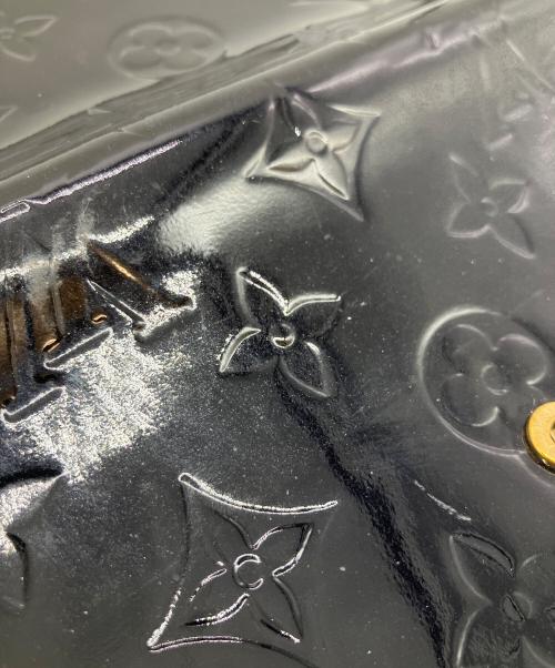 LOUIS VUITTON（ルイ ヴィトン）LOUIS VUITTON (ルイ ヴィトン) モノグラム・ヴェルニ　長財布 ブラックの古着・服飾アイテム