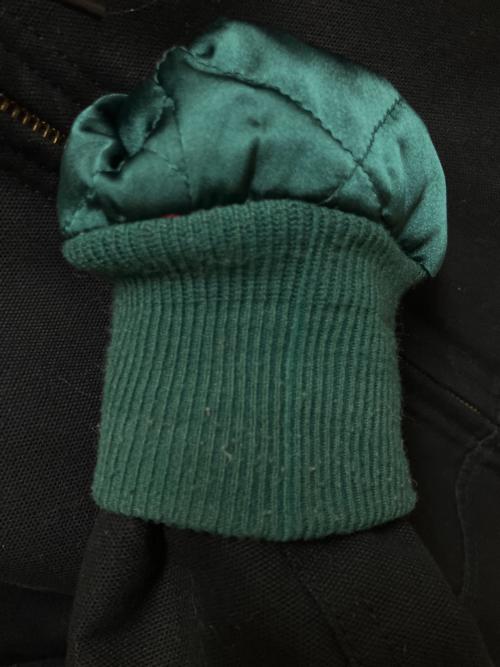 THREE FACE（スリーフェイス）THREE FACE (スリーフェイス) フーデッドジャケット　中綿ジャケット ブラック サイズ:SIZE Lの古着・服飾アイテム