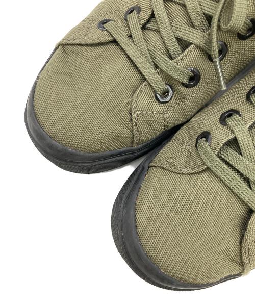 Columbia（コロンビア）Columbia (コロンビア) ローカットスニーカー カーキ サイズ:SIZE 27cmの古着・服飾アイテム
