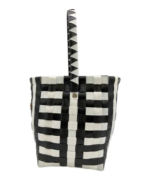 MARNI（マルニ）MARNI (マルニ) カゴバッグ ブラック×ホワイトの古着・服飾アイテム