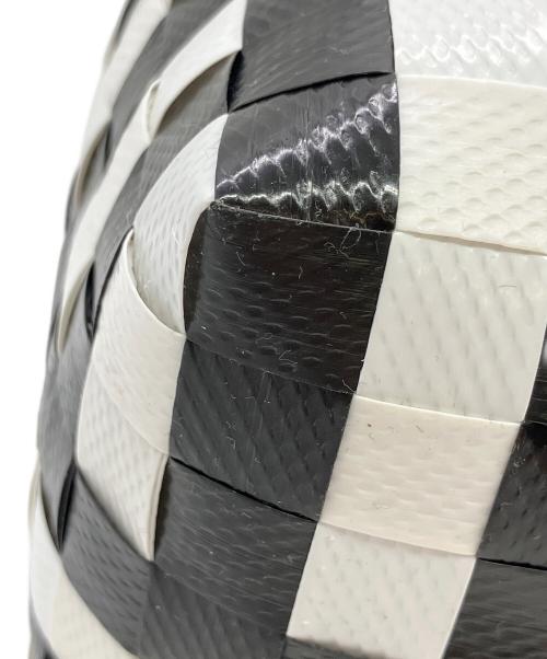 MARNI（マルニ）MARNI (マルニ) カゴバッグ ブラック×ホワイトの古着・服飾アイテム