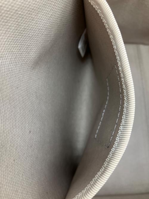 TOCCA（トッカ）TOCCA (トッカ) OCTUPLE RIBBON TOTE M トートバッグ ベージュの古着・服飾アイテム