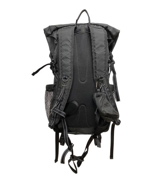 and wander（アンドワンダー）and wander (アンドワンダー) バックパック ブラックの古着・服飾アイテム