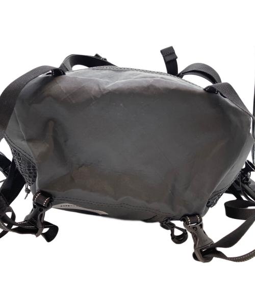 and wander（アンドワンダー）and wander (アンドワンダー) バックパック ブラックの古着・服飾アイテム