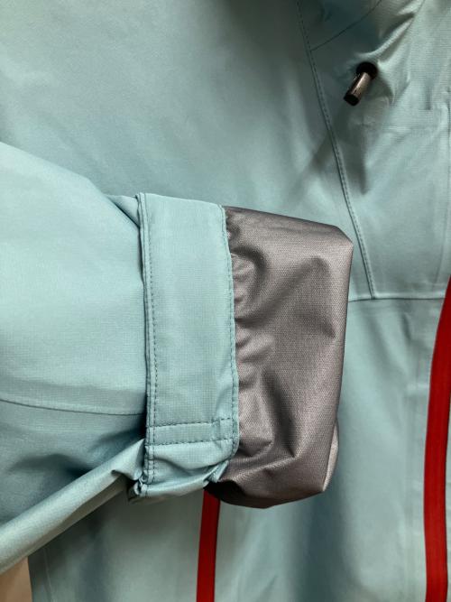 THE NORTH FACE（ザ ノース フェイス）THE NORTH FACE (ザ ノース フェイス) クライムライトジャケット ナイロンジャケット スカイブルー サイズ:SIZE L 未使用品の古着・服飾アイテム