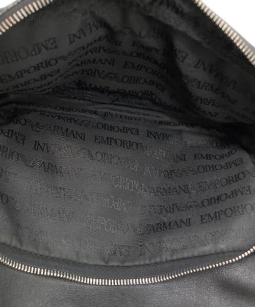 EMPORIO ARMANI（エンポリオアルマーニ）EMPORIO ARMANI (エンポリオアルマーニ) ショルダーバッグ ブラックの古着・服飾アイテム