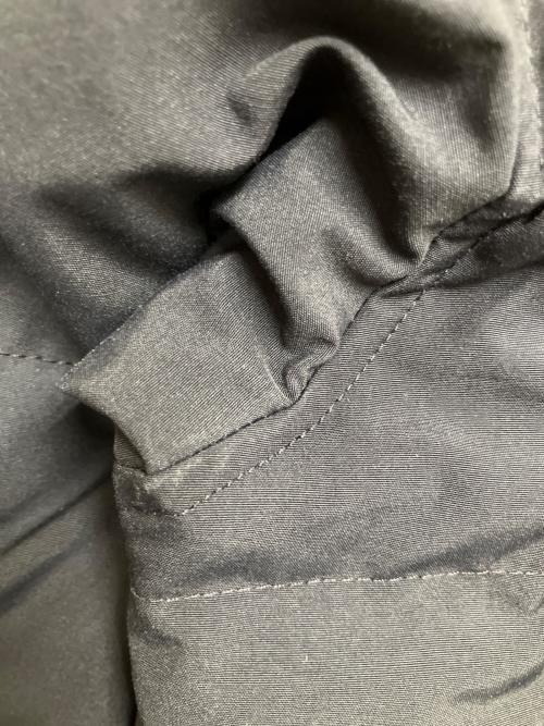 CANADA GOOSE（カナダグース）CANADA GOOSE (カナダグース) ウィンダムパーカー ダウンジャケット ネイビー サイズ:SIZE Mの古着・服飾アイテム