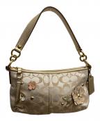 COACHコーチ）の古着「シグネチャー フローラル ショルダーバッグ」｜ベージュ