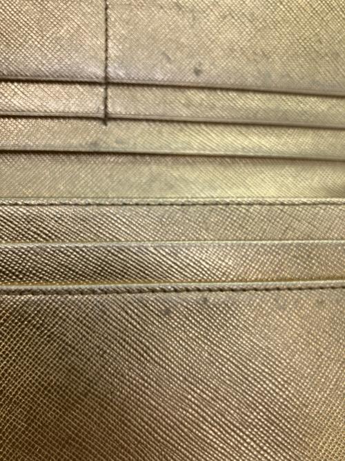 PRADA（プラダ）PRADA (プラダ) サフィアーノレザー リボン付き長財布 ゴールドの古着・服飾アイテム