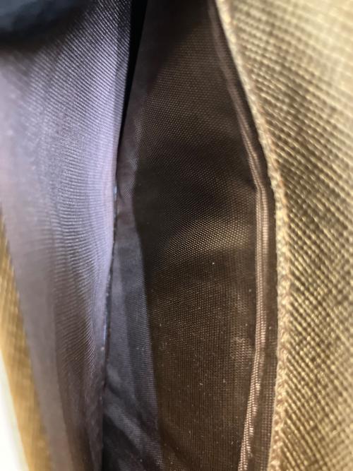 PRADA（プラダ）PRADA (プラダ) サフィアーノレザー リボン付き長財布 ゴールドの古着・服飾アイテム