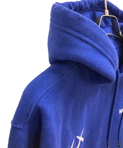 THE NORTH FACE（ザ ノース フェイス）THE NORTH FACE (ザ ノース フェイス) KAWS (カウズ) パーカー ブルー サイズ:SIZE Sの古着・服飾アイテム