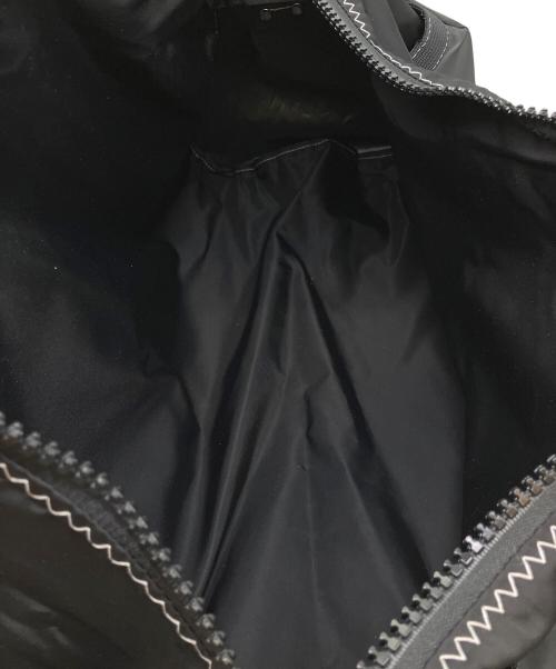 JIB（ジブ）JIB (ジブ) Border Duffle Bag ブラックの古着・服飾アイテム