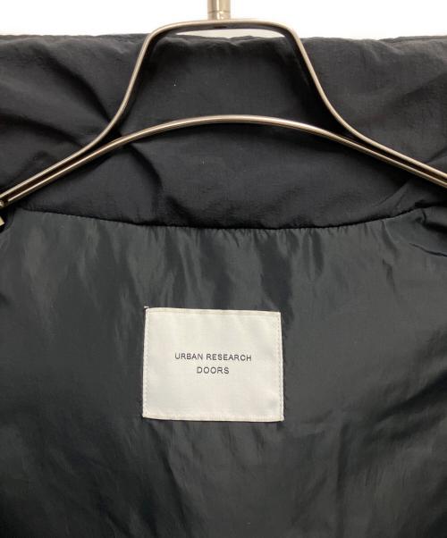 URBAN RESEARCH DOORS（アーバンリサーチドアーズ）URBAN RESEARCH DOORS (アーバンリサーチドアーズ) グリーンダウン撥水2WAYジャケット ブラック サイズ:SIZE Mの古着・服飾アイテム