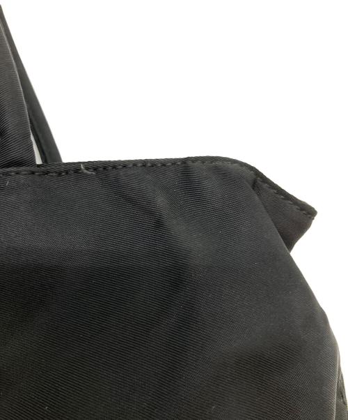 PRADA（プラダ）PRADA (プラダ) ナイロントートバッグ ブラックの古着・服飾アイテム