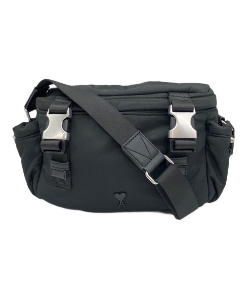 AMI PARIS（アミ パリス）AMI PARIS (アミ パリス) ADC MESSENGER BAG ブラックの古着・服飾アイテム