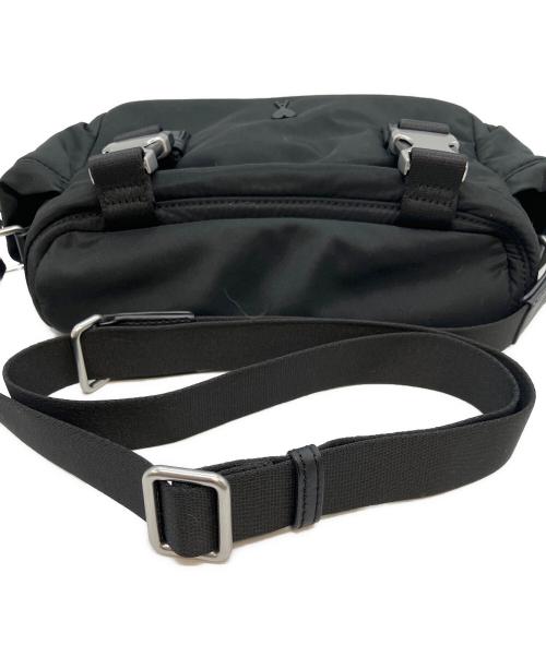 AMI PARIS（アミ パリス）AMI PARIS (アミ パリス) ADC MESSENGER BAG ブラックの古着・服飾アイテム