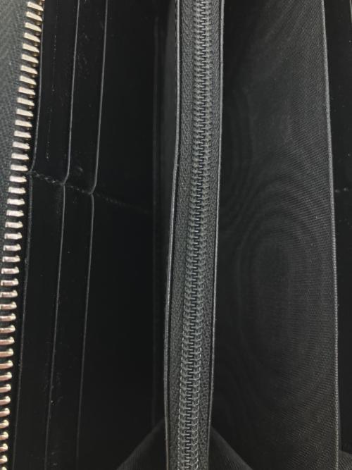 GUCCI（グッチ）GUCCI (グッチ) 長財布 ブラックの古着・服飾アイテム