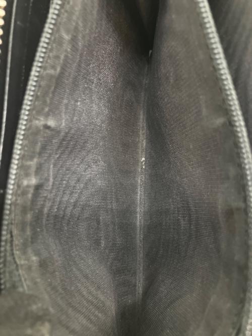GUCCI（グッチ）GUCCI (グッチ) 長財布 ブラックの古着・服飾アイテム