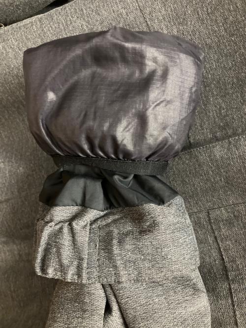 THE NORTH FACE（ザ ノース フェイス）THE NORTH FACE (ザ ノース フェイス) NOVELTY CASSIUS TRICLIMATE JACKET ナイロンジャケット グレー サイズ:SIZE Mの古着・服飾アイテム