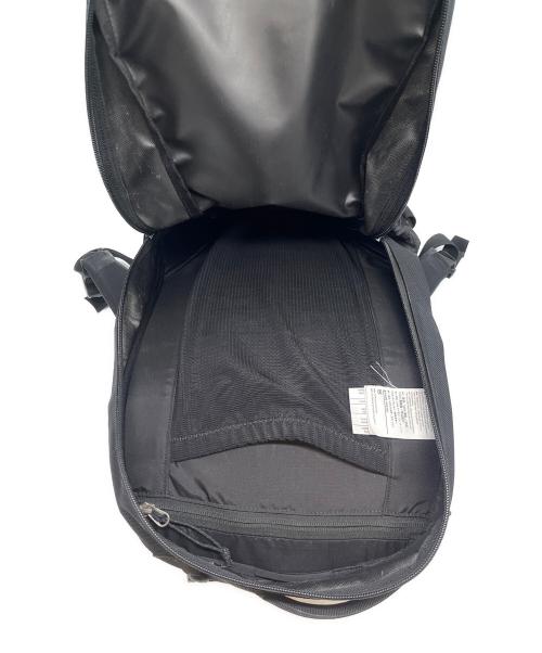 ARC'TERYX（アークテリクス）ARC'TERYX (アークテリクス) ARRO22　リュック ブラック×ブルーの古着・服飾アイテム