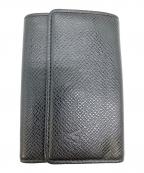 LOUIS VUITTONルイ ヴィトン）の古着「タイガ ミュルティクレ 6 アルドワーズ キーケース」｜ブラック