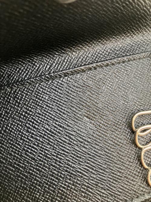 LOUIS VUITTON（ルイ ヴィトン）LOUIS VUITTON (ルイ ヴィトン) タイガ ミュルティクレ 6 アルドワーズ キーケース ブラックの古着・服飾アイテム