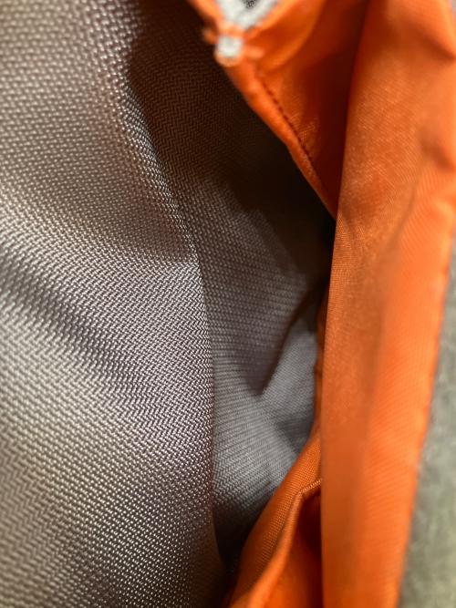 MYSTERY RANCH（ミステリーランチ）MYSTERY RANCH (ミステリーランチ) DISTRICT 8 ショルダーバッグ グレーの古着・服飾アイテム