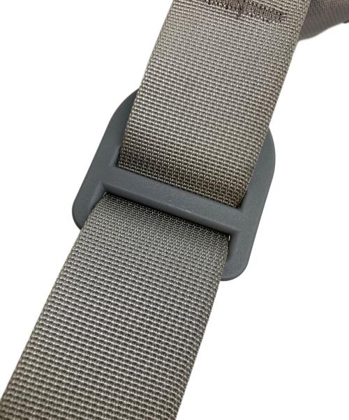 MYSTERY RANCH（ミステリーランチ）MYSTERY RANCH (ミステリーランチ) DISTRICT 8 ショルダーバッグ グレーの古着・服飾アイテム