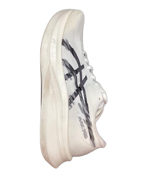 asics（アシックス）asics (アシックス) MAGIC SPEED4 ランニングシューズ ホワイト×ブラック サイズ:SIZE 28.5cmの古着・服飾アイテム