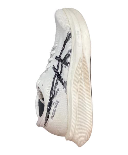 asics（アシックス）asics (アシックス) MAGIC SPEED4 ランニングシューズ ホワイト×ブラック サイズ:SIZE 28.5cmの古着・服飾アイテム