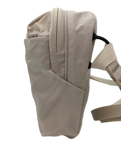 ARC'TERYX（アークテリクス）ARC'TERYX (アークテリクス) ヒリアドクロスボディ グレーの古着・服飾アイテム