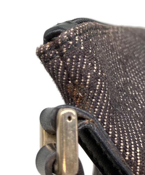 GUCCI（グッチ）GUCCI (グッチ) GGキャンバス アクセサリーポーチ　ショルダーバッグ ブラウンの古着・服飾アイテム